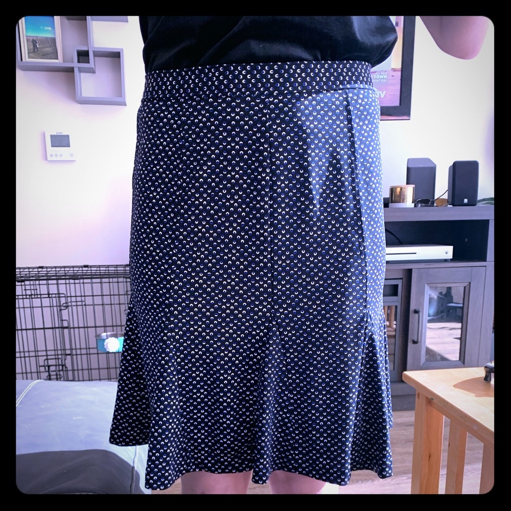 Talbots patterned flare bottom skirt